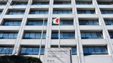 介護職への給付金、事業所を経由して支給　厚労省方針