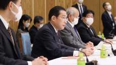 岸田首相、介護のデジタル技術の積極活用に意欲　「働く方々の収入も上がる」