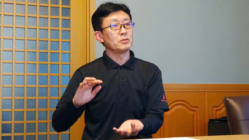 株式会社シャイニーケア