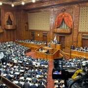 高市首相「医療・介護の公定価格を引き上げる」　衆院本会議で明言