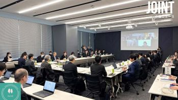 Bell♡ページ y-*♡ Oversize Cream Leopard and Zebra Patterns Colorblock V Neck