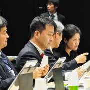 福祉用具貸与の上限額、今年度の見直しは増税対応のみ　厚労省方針