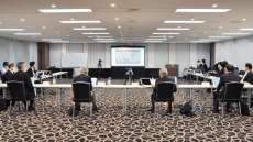 介護福祉士を目指す外国人留学生を支援　厚労省　国試義務化先送りで方針