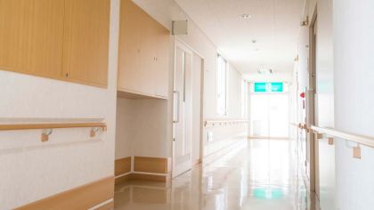 外国人材の受け入れ、介護事業所に慎重傾向　「受け入れようと思わない」が増加＝介護労働実態調査