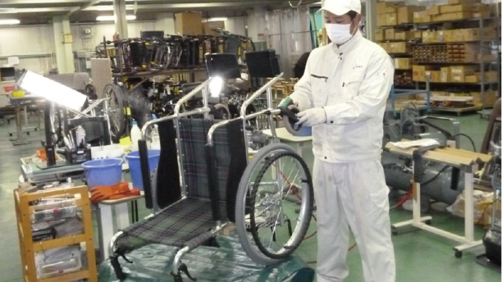 安心の＜認定シール＞が添付された福祉用具｜近藤産興株式会社　ケアレンタル課