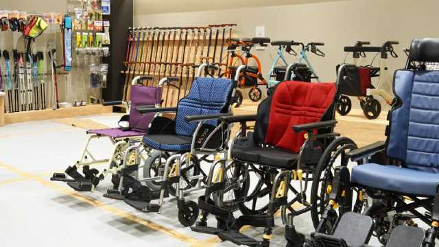 困っているお客様に福祉用具を通して安全・安心な暮らしを提供します。｜株式会社介福本舗