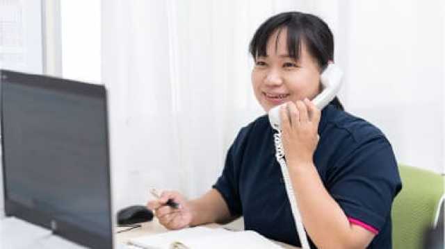 訪問や電話にて、ご本人やご家族と綿密に話し合います。