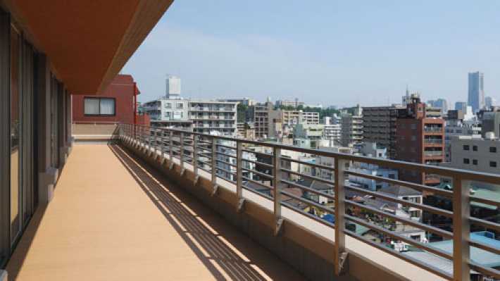 華やかな街並みと横濱の歴史にふれる|サニーステージ横濱吉野町