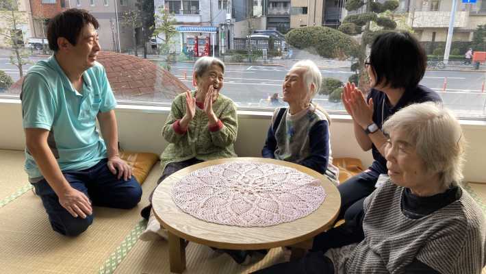 利用者様もご家族も安心できるデイサービス｜すこやかホーム 北砂