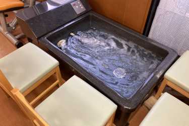 足湯で心も体もぽかぽか！｜すこやか自立学園木場校