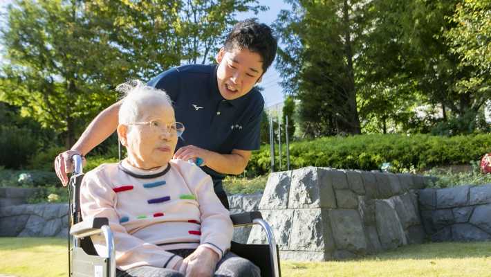 利用者様もご家族も安心できるデイサービス|すこやか自立学園木場校