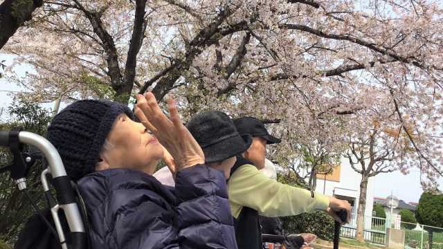 その人らしく生活できる心地良い空間を|有限会社さざなみ