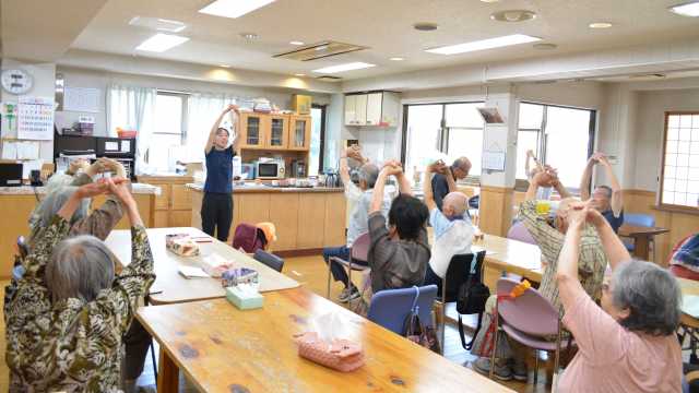 毎日笑顔がいっぱいのみちくさです！｜認知症対応型デイサービス　／　デイサービスセンターみち草