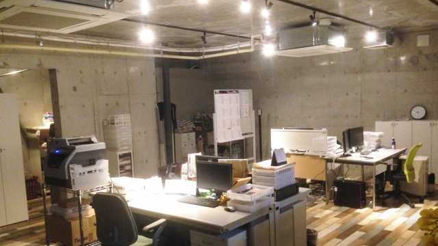 ご家族だけで抱えないでください！ 寄り添う心と共にプロの知識と技術を提供します。｜訪問看護ステーション・ヘルパーステーション　スマイライフ経堂