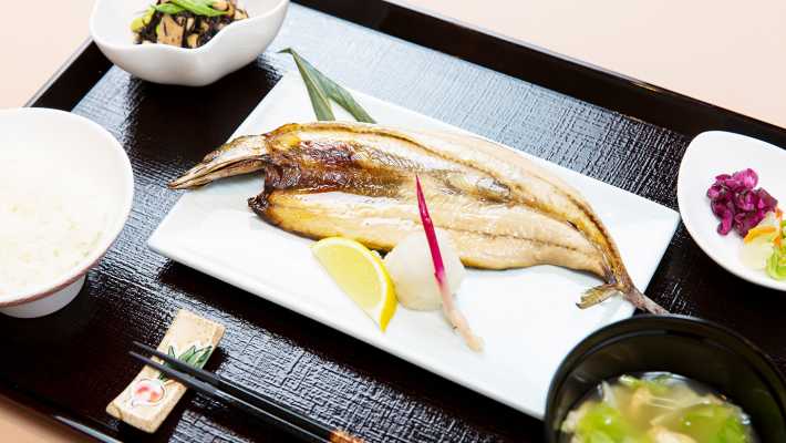 「食」を大切にしたこだわりサービス|グランフォレスト神戸御影