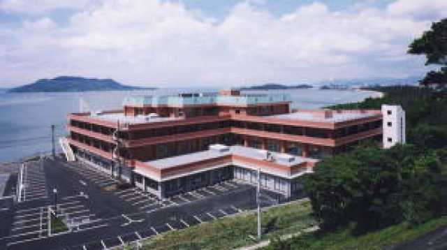 和仁会病院グループならではの365日・24時間の看護・介護サービス｜生の松原ハッピーガーデン