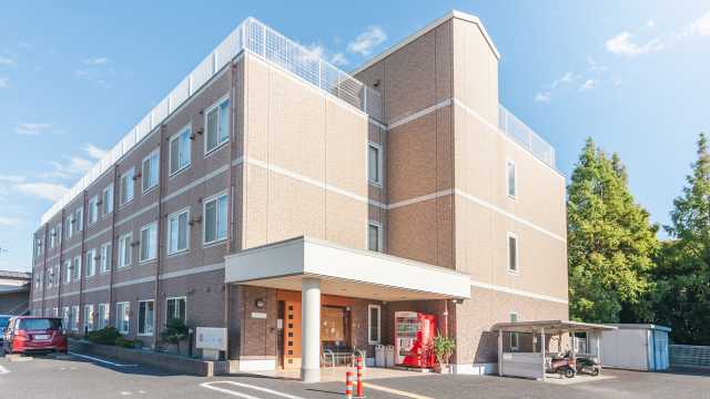 「すべての方に笑顔を」 24時間スタッフ常駐で安心な生活をご提供｜介護付き有料老人ホーム　こころ十一屋