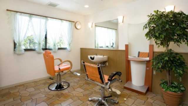 介護保険を利用しながら24時間介護サービスが受けられる「特定施設入居者生活介護」事業所です｜株式会社南日本ライフ 介護付き有料老人ホーム「ガーデンハウス慈遊館」