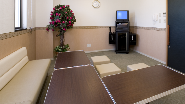 介護保険を利用しながら24時間介護サービスが受けられる「特定施設入居者生活介護」事業所です｜株式会社南日本ライフ 介護付き有料老人ホーム「ガーデンハウス慈遊館」