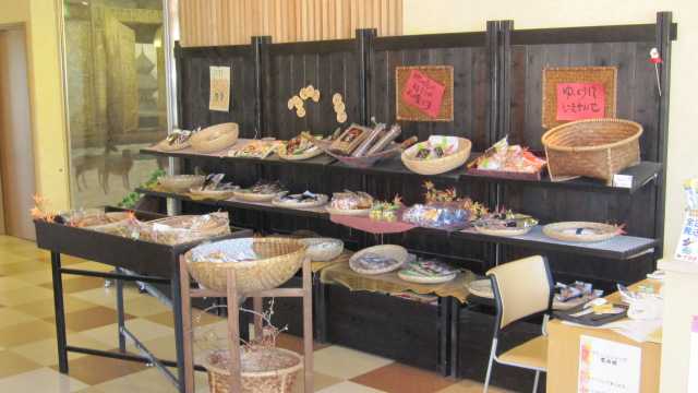 介護保険を利用しながら24時間介護サービスが受けられる「特定施設入居者生活介護」事業所です｜株式会社南日本ライフ 介護付き有料老人ホーム「ガーデンハウス慈遊館」