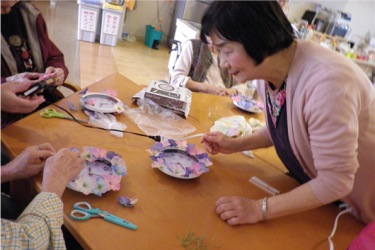 月間行事『手芸教室』|株式会社南日本ライフ 介護付き有料老人ホーム「ガーデンハウス慈遊館」