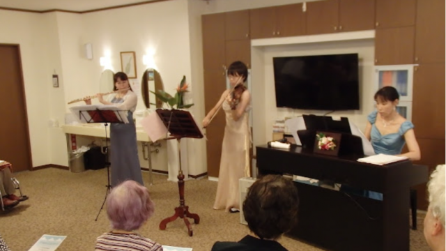 音楽の流れるサロンのようなデイサービスで、心と身体を健康に|コンチェルト目白デイサービスセンター