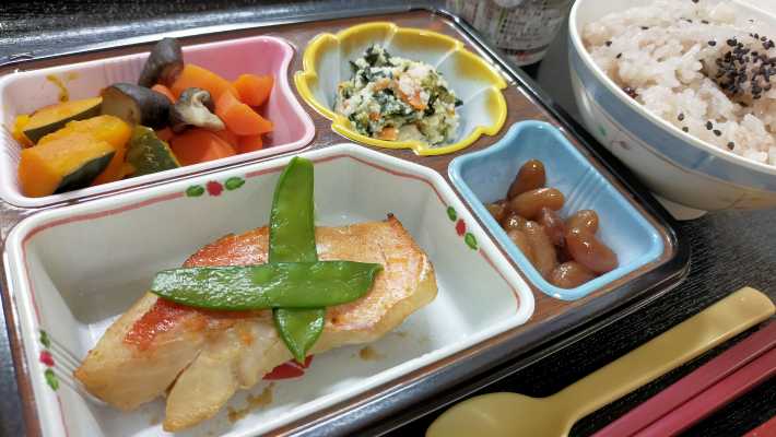 おいしい食事♪|介護老人保健施設 サンシルバー市川