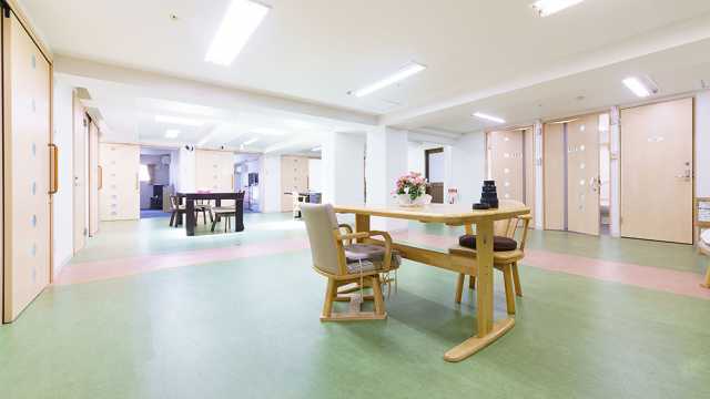 「安心の介護体制」を整え、手厚い介護ケアをご提供する「ひなたの家」|デイサービスひなたの家 八幡