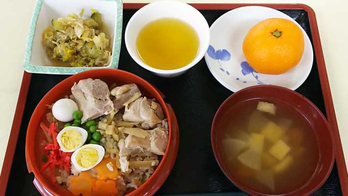 食事|特別養護老人ホーム ハピータウンKOBE