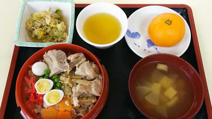 食事|特別養護老人ホーム 透鹿園
