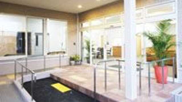 認知症の症状をお持ちの方へ向けて、その方の特性に合わせたきめ細やかなサービスを行います。｜認知症対応型デイサービス  はたさき