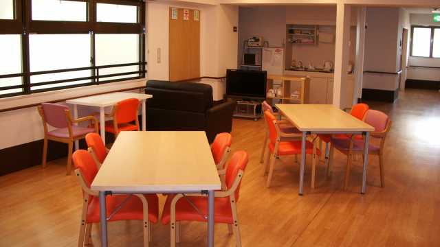 長居公園まで徒歩3分、都会の中で閑静な場所にあります｜特別養護老人ホームくつろぎ