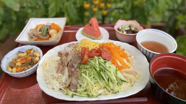 多彩な趣味活動と手作りの家庭料理、口腔・運動機能訓練で生活の質向上をサポート｜デイサービス榛名坂