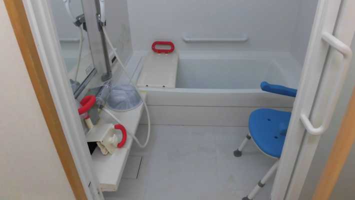 個浴｜デイサービスセンター福祿寿