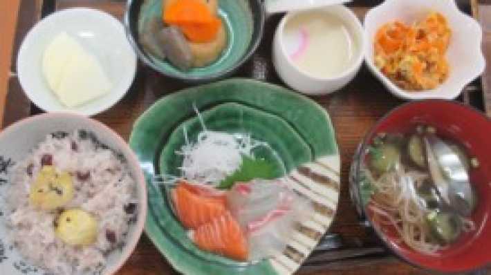 ●食べる楽しみ、喜びを感じられるように|お里の家 きらめき本城