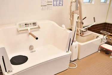 《設備紹介》浴室|デイサービス幸福さっちゃん
