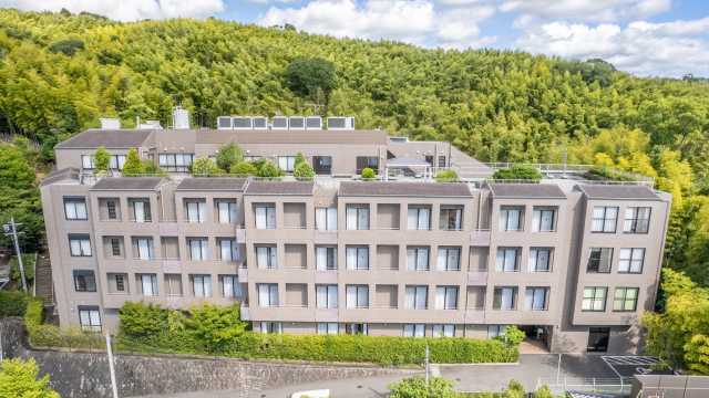 京都桂病院と同一法人が運営する介護付有料老人ホームです|社会福祉法人京都社会事業財団 ライフ・イン京都