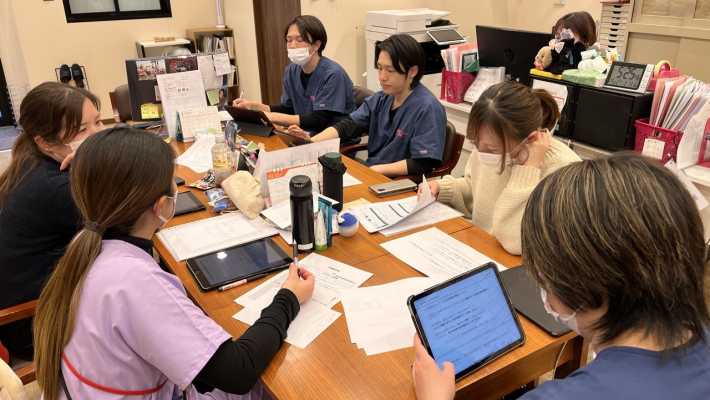 【事業所で社員への研修会も行っています】｜ケアプランセンターさくらの樹