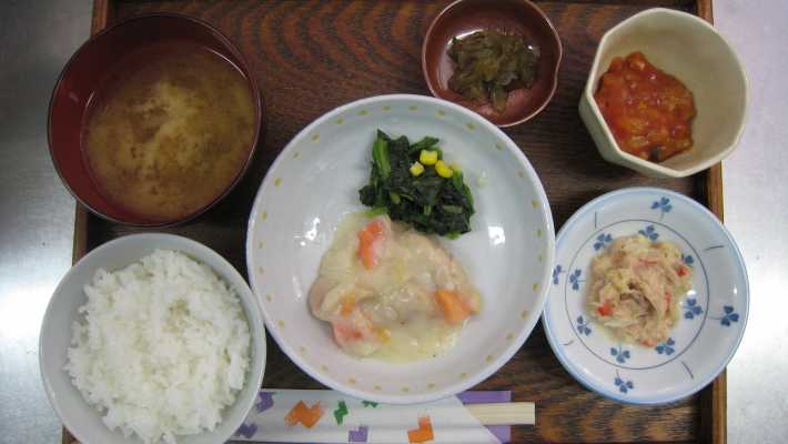 ●昼食とおやつ●｜上原医院通所リハビリテーション