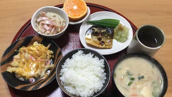 「食の楽しみ」＝お食事に力を入れています｜住み慣れた地域で元気にいきましょう！【地域のデイサロン  くらかけ庵】