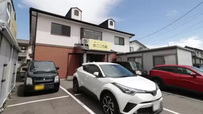 駐車場｜シルバーハウスまごころ庵（訪問介護まごころ併設）