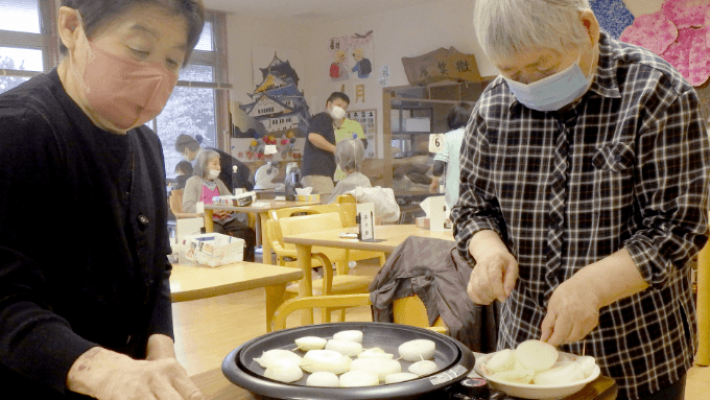 豊富なメニューの食事やおやつ|微笑園デイサービスセンター