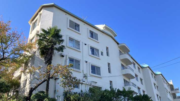 エアコン完備の居室内｜軽費老人ホーム　ルンビニ合掌苑