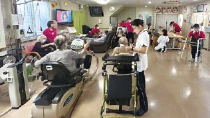 入浴介助・排泄介助は女性スタッフが対応|医療法人児島第一診療所