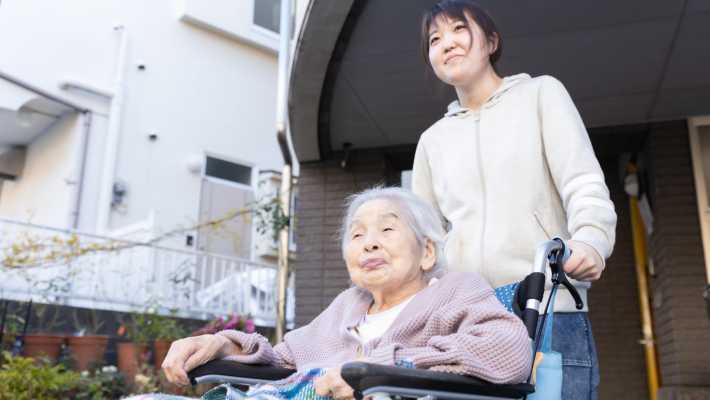 あたたかく、たのしく、にぎやかに。|デイサービス 中野ビジョン