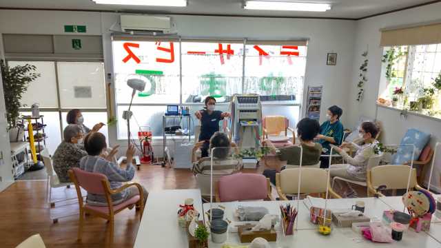 器械運動・施術マッサージ・治療器が使える半日型デイサービス…気分はリゾート・ゆったり時間|デイサービスやまて