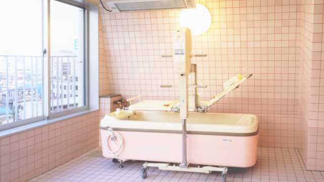 手作りの食事と展望風呂が自慢の通所型サービス｜株式会社ケアネット・トキ　【神谷デイサービス】