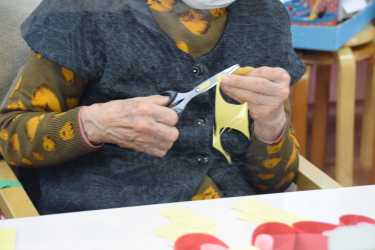 一日の過ごし方（例）｜株式会社ケアネット・トキ　【神谷デイサービス】