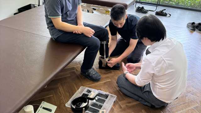 脳卒中に特化したマンツーマンのリハビリで徹底的に機能改善を目指します｜脳卒中特化型デイサービス セラピコ相模原