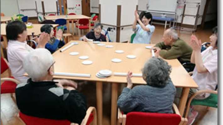 ショートステイ:定員10名|社会福祉法人みどり福祉会【特別養護老人ホーム 高ケ坂ひかり苑】